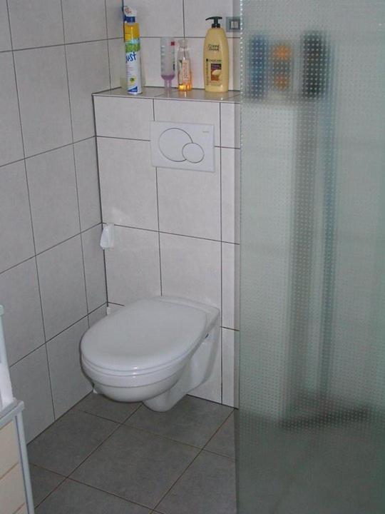 L'Appartement & Dortoir Chez Jean-Luc Baelen Exteriör bild