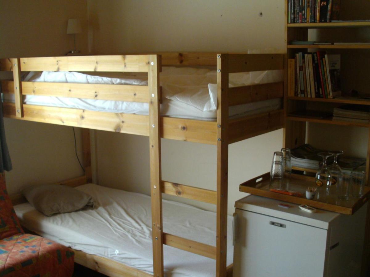 L'Appartement & Dortoir Chez Jean-Luc Baelen Exteriör bild